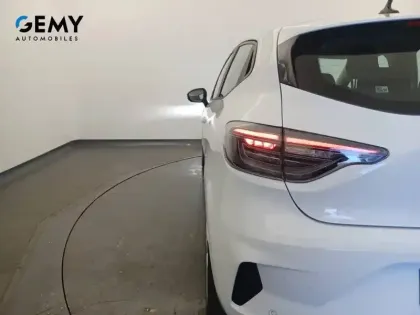 Photo 37 Renault Clio Gén. V (BJA) Ph2 Evolution 5