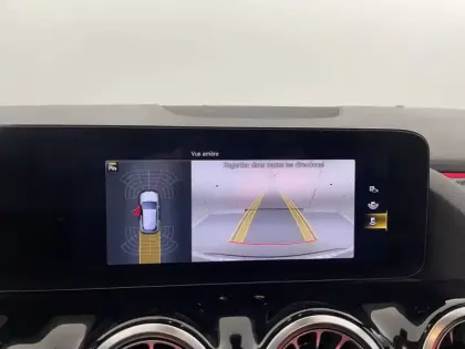 Photo 94 Mercedes GLA  200 d 8G-DCT