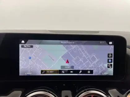 Photo 88 Mercedes GLA  200 d 8G-DCT