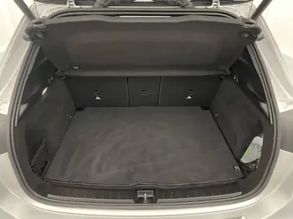 Photo 47 Mercedes GLA  200 d 8G-DCT