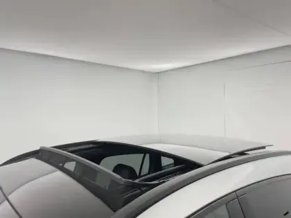 Photo 99 Mercedes GLA  200 d 8G-DCT