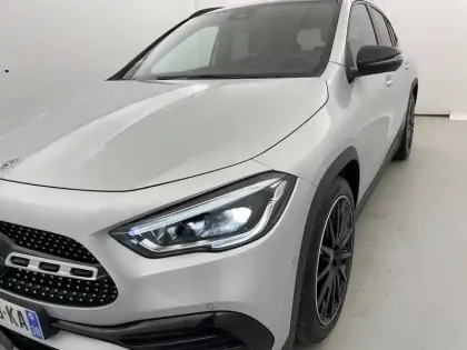 Photo 32 Mercedes GLA  200 d 8G-DCT