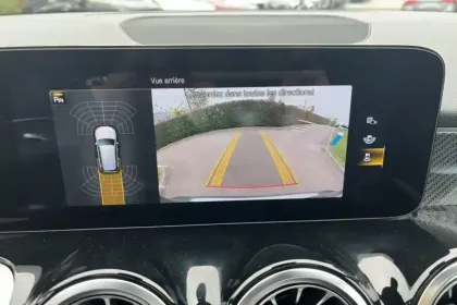 Photo 21 Mercedes GLB  200 d 8G-DCT