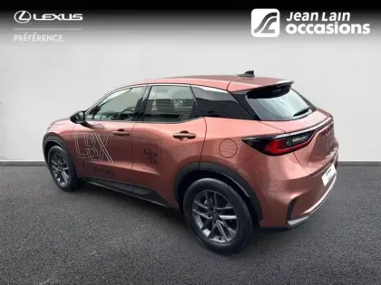 Photo 6 Lexus Lbx  2WD