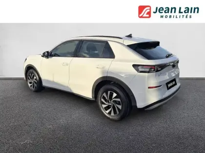 Photo 6 Volkswagen T-roc  1.5 eTSI EVO2 Hybrid 116 ch DSG7