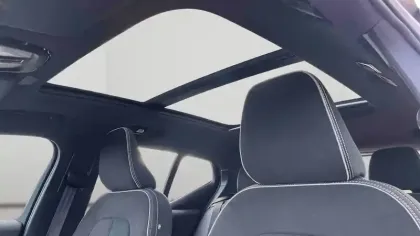 Photo 20 Volvo Xc40  B3 163 ch DCT7