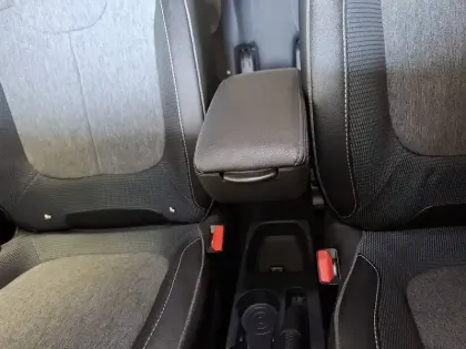 Photo 42 Renault Captur  TCe 90 Energy