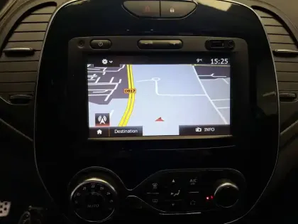 Photo 38 Renault Captur  TCe 90 Energy