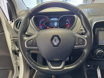 Photo 32 Renault Captur  TCe 90 Energy