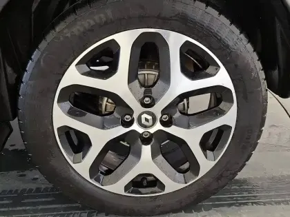 Photo 12 Renault Captur  TCe 90 Energy