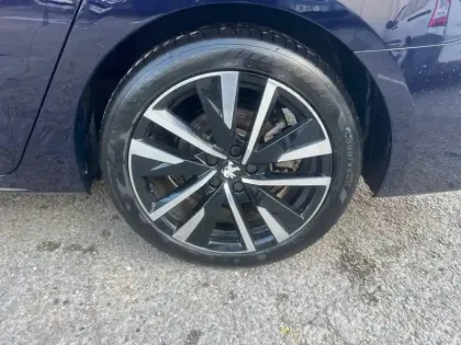 Photo 57 Peugeot 508  SW Hybrid 225 e-EAT8
