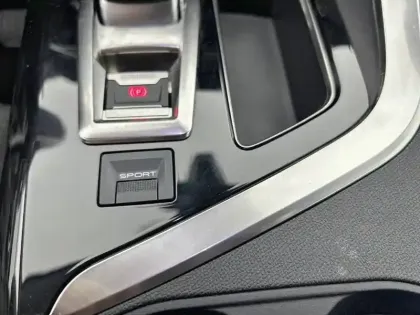 Photo 28 Peugeot 3008  1.2 Puretech 130ch S&S EAT6