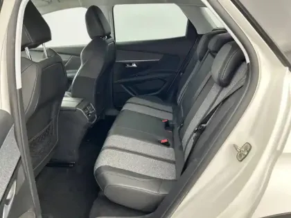 Photo 11 Peugeot 3008  1.2 Puretech 130ch S&S EAT6