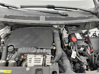 Photo 29 Peugeot 3008  1.2 Puretech 130ch S&S EAT6