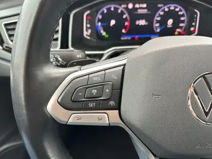 Photo 46 Volkswagen Taigo  1.0 TSI 110 DSG7