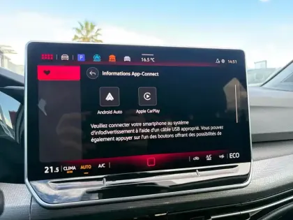 Photo 18 Volkswagen Golf  1.5 eHybrid 204 DSG6