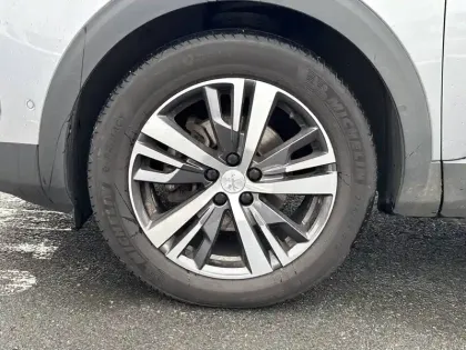 Photo 12 Peugeot 5008  BlueHDi 130ch S&S EAT8