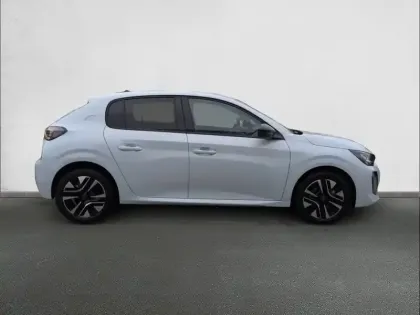 Photo 23 Peugeot 208  Hybrid 110 e-DCS6