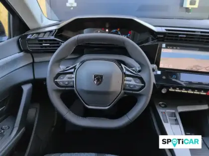 Photo 8 Peugeot 308  Hybrid 145 e-DCS6