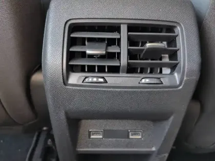 Photo 21 Peugeot 308  Hybrid 145 e-DCS6