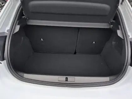 Photo 25 Peugeot 208  Hybrid 110 e-DCS6