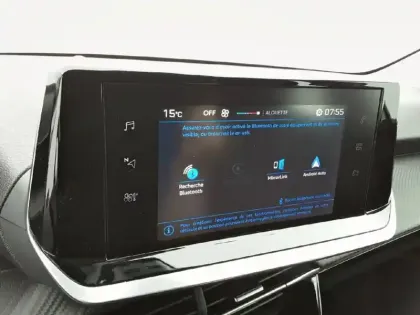 Photo 64 Peugeot 208  PureTech 75 S&S BVM5