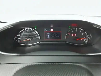 Photo 9 Peugeot 208  PureTech 75 S&S BVM5