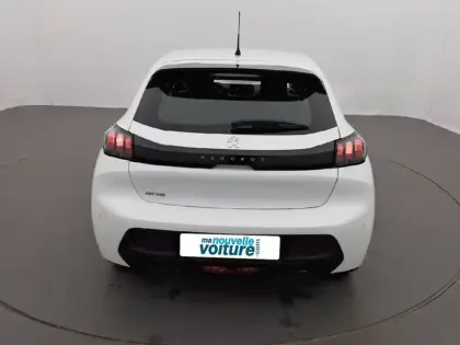 Photo 48 Peugeot 208  PureTech 75 S&S BVM5