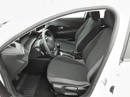 Photo 54 Peugeot 208  PureTech 75 S&S BVM5