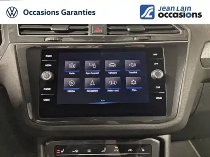 Photo 16 Volkswagen Tiguan  2.0 TDI 150ch DSG7