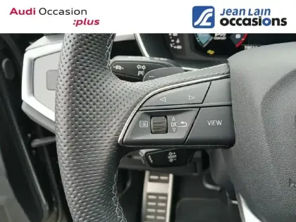 Photo 11 Audi Q3  35 TFSI 150 ch S tronic 7