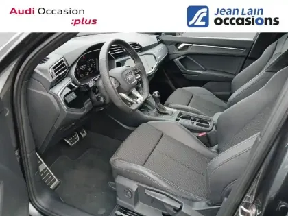 Photo 10 Audi Q3  35 TFSI 150 ch S tronic 7