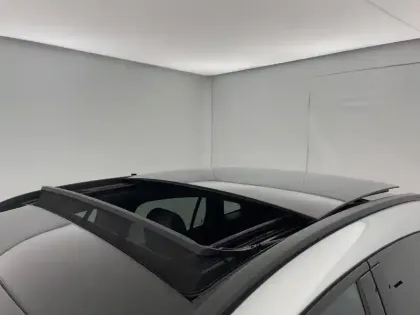 Photo 31 Mercedes GLA  200 7G-DCT