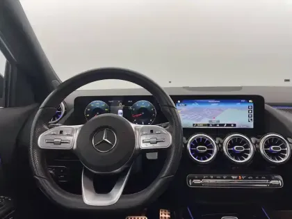 Photo 21 Mercedes GLA  200 7G-DCT