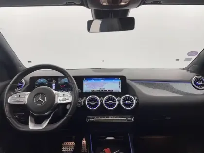 Photo 30 Mercedes GLA  200 7G-DCT