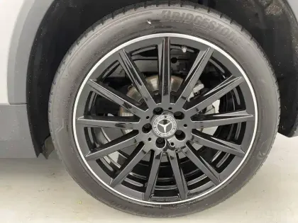 Photo 16 Mercedes GLA  200 7G-DCT