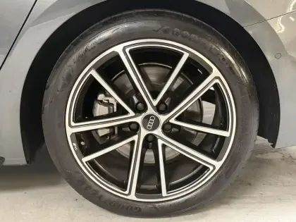 Photo 7 Audi A5  Avant TDI Hybride 204 ch S tronic 7