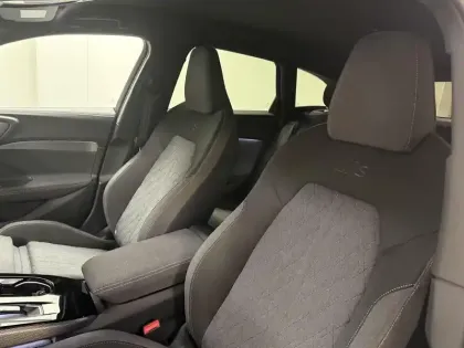 Photo 18 Audi A5  Avant TDI Hybride 204 ch S tronic 7