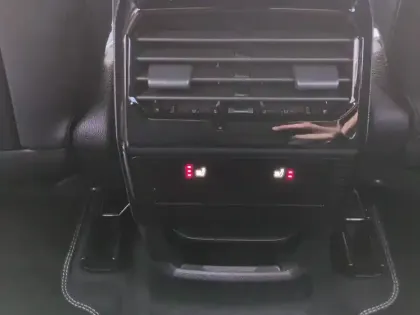 Photo 30 Peugeot 3008 Gén. III Ph1 GT Exclusive 5