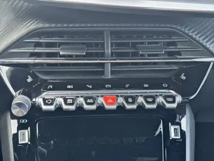 Photo 23 Peugeot 208  BlueHDi 100 S&S BVM6