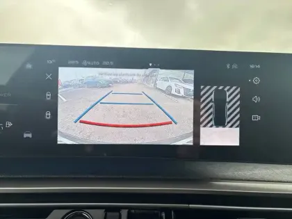 Photo 57 Peugeot 3008  Hybrid 145 e-DCS6