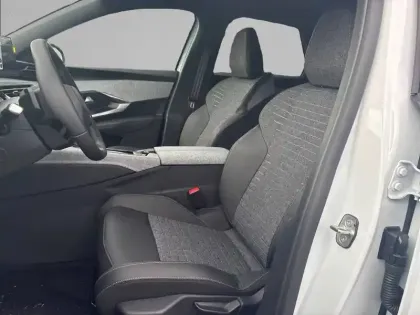 Photo 10 Peugeot 3008  Hybrid 145 e-DCS6