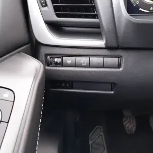 Photo 28 Nissan Qashqai  Mild Hybrid 140 ch