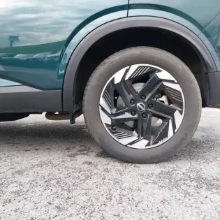 Photo 15 Nissan Qashqai  Mild Hybrid 140 ch