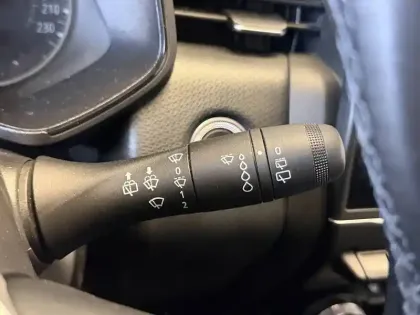 Photo 28 Renault Clio  Blue dCi 100 - 21N