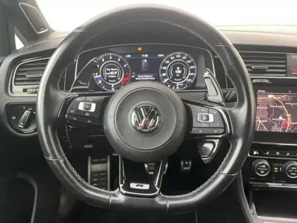 Photo 31 Volkswagen Golf  2.0 TSI 310 DSG7 4Motion