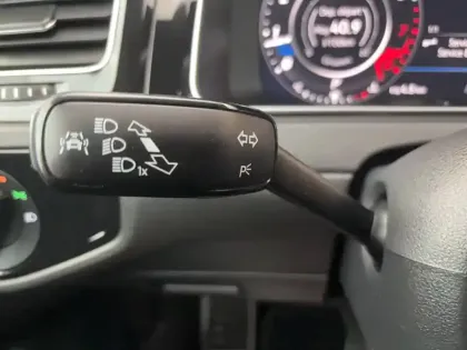 Photo 27 Volkswagen Golf  2.0 TSI 310 DSG7 4Motion