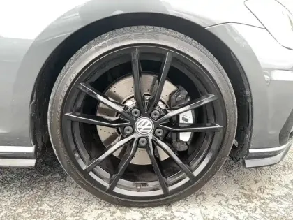 Photo 116 Volkswagen Golf  2.0 TSI 310 DSG7 4Motion