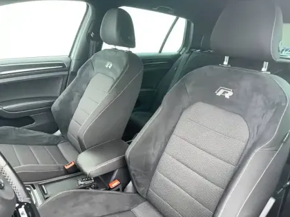 Photo 57 Volkswagen Golf  2.0 TSI 310 DSG7 4Motion