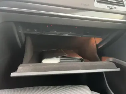 Photo 137 Volkswagen Golf  2.0 TSI 310 DSG7 4Motion